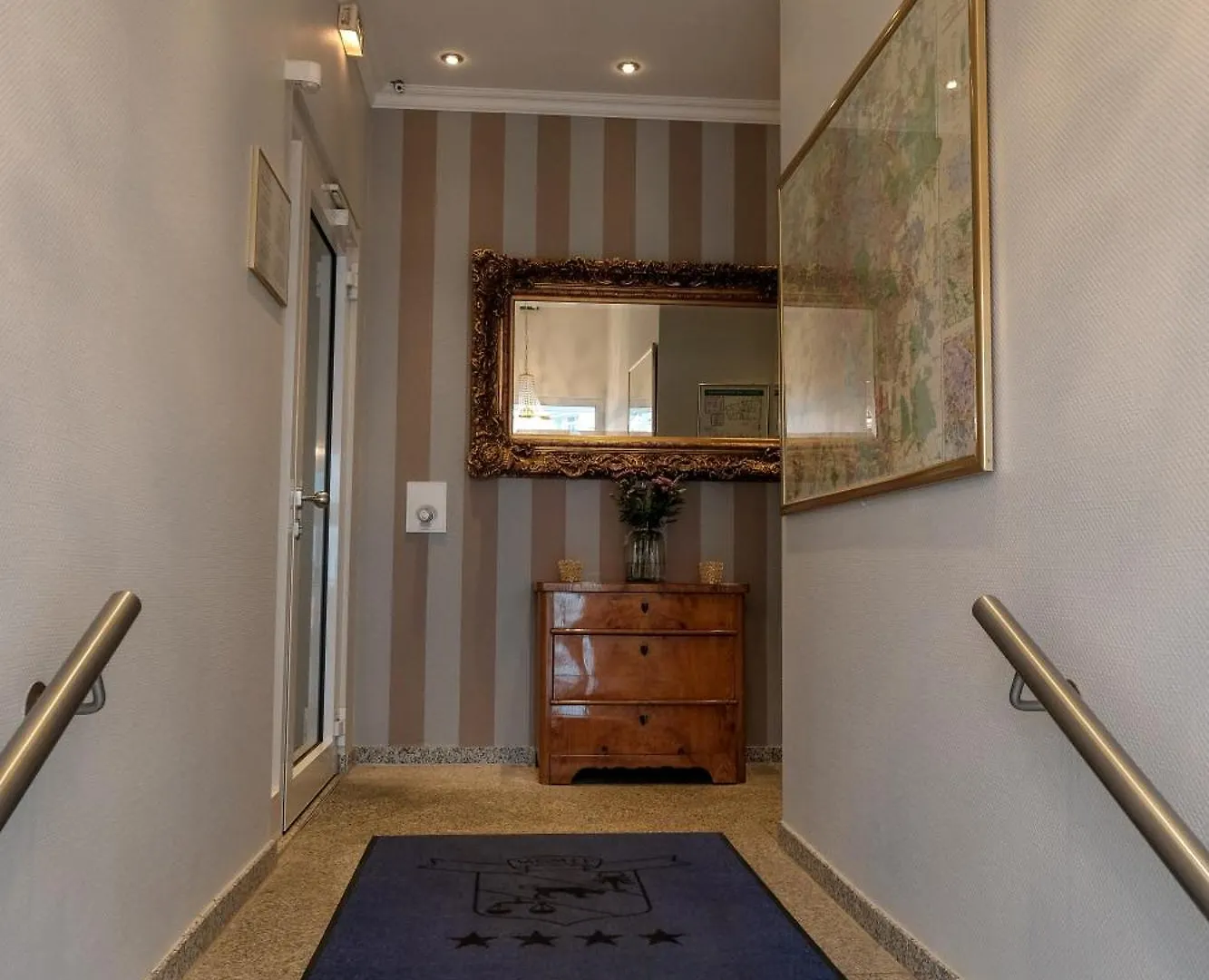 Self-Service By Hotel Savoy Hanovre
