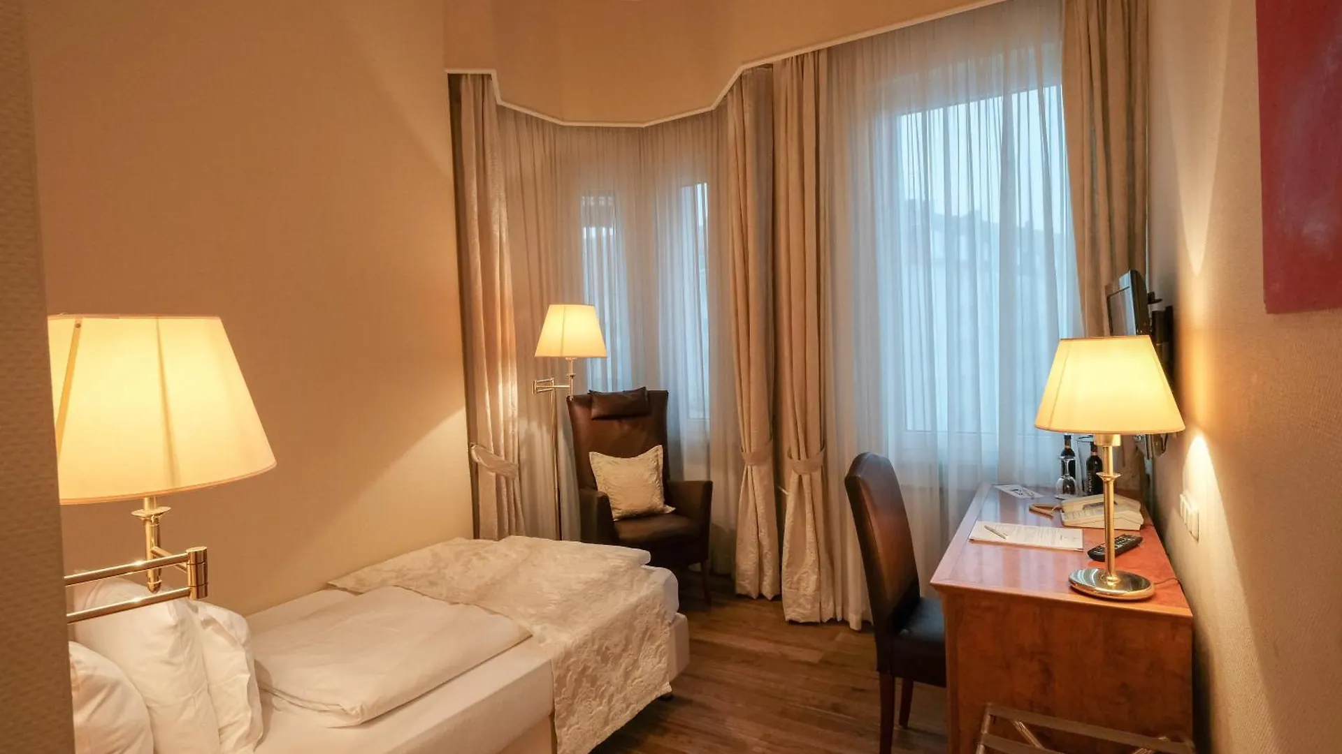 Self-Service By Hotel Savoy Hanovre Allemagne
